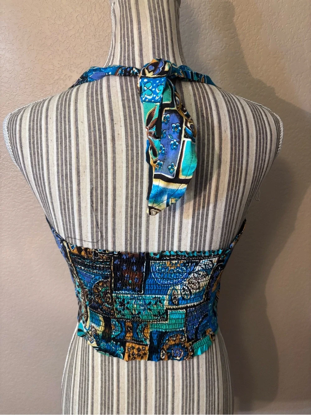 Y2K Halter Crop Top Small WONDER Blue Yellow Patchwork with Button Front - Picture 5 of 14